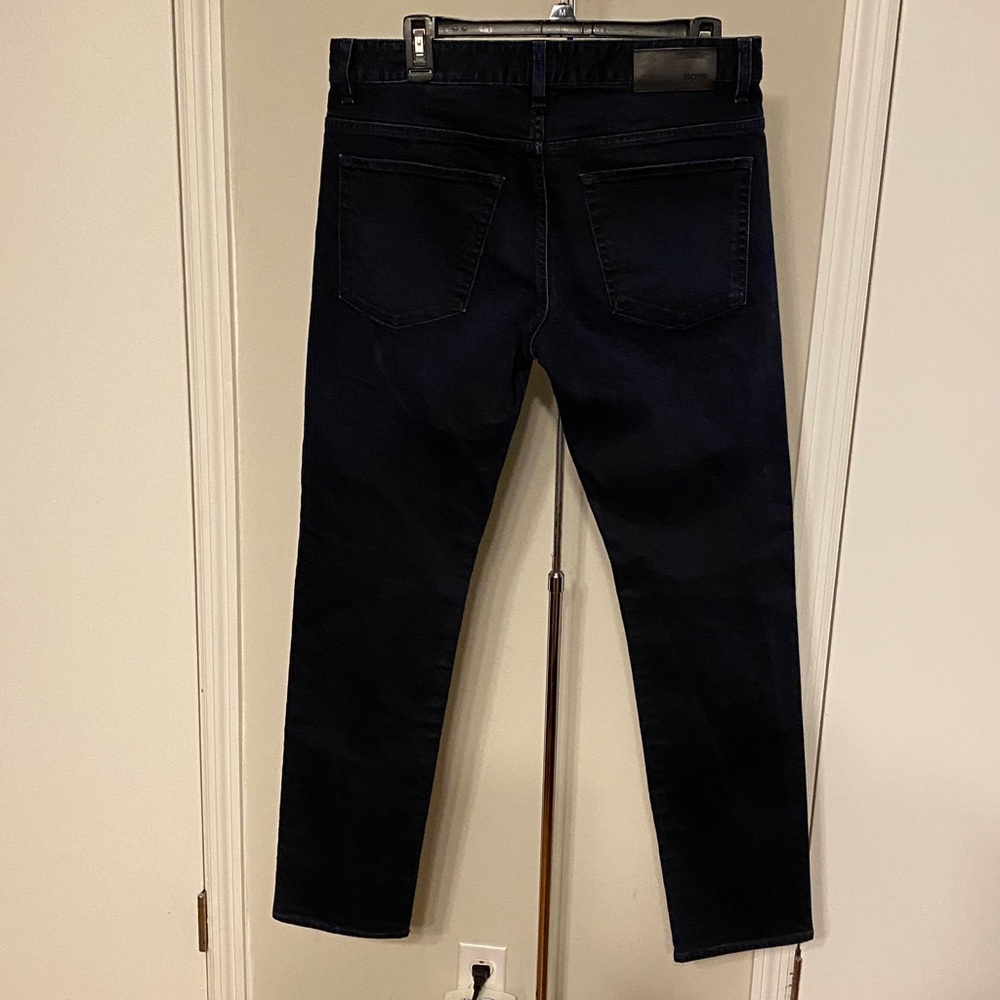 Hugo Boss Jeans - Picture 6 of 11